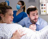  اضرار ومخاطر البنج النصفي في الولادة القيصرية على الام والجنين