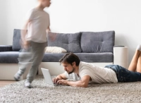 علامات واضحة إصابة طفلك باضطراب فرط الحركة ونقص الانتباه علامات واضحة إصابة طفلك باضطراب فرط الحركة ونقص الانتباه